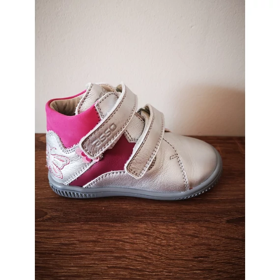 asso-kislany-bokacipo-ezust-ciklamen-23